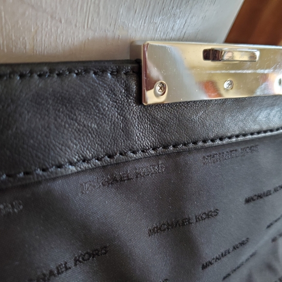 Michael Kors Shoulder Bag - Picture 6 of 12